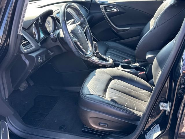 Used 2014 Buick Verano Leather FWD image 10