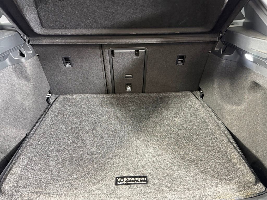 Used 2022 Volkswagen ID.4 Pro S image 29