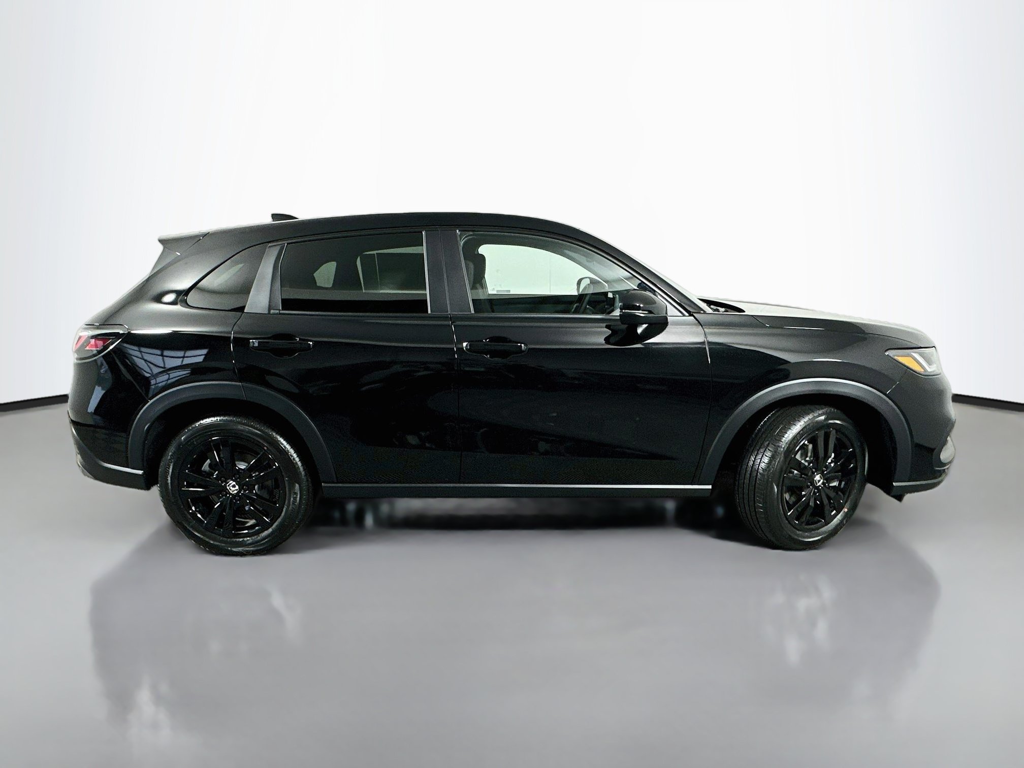 New 2027 Honda HR-V Sport image 8