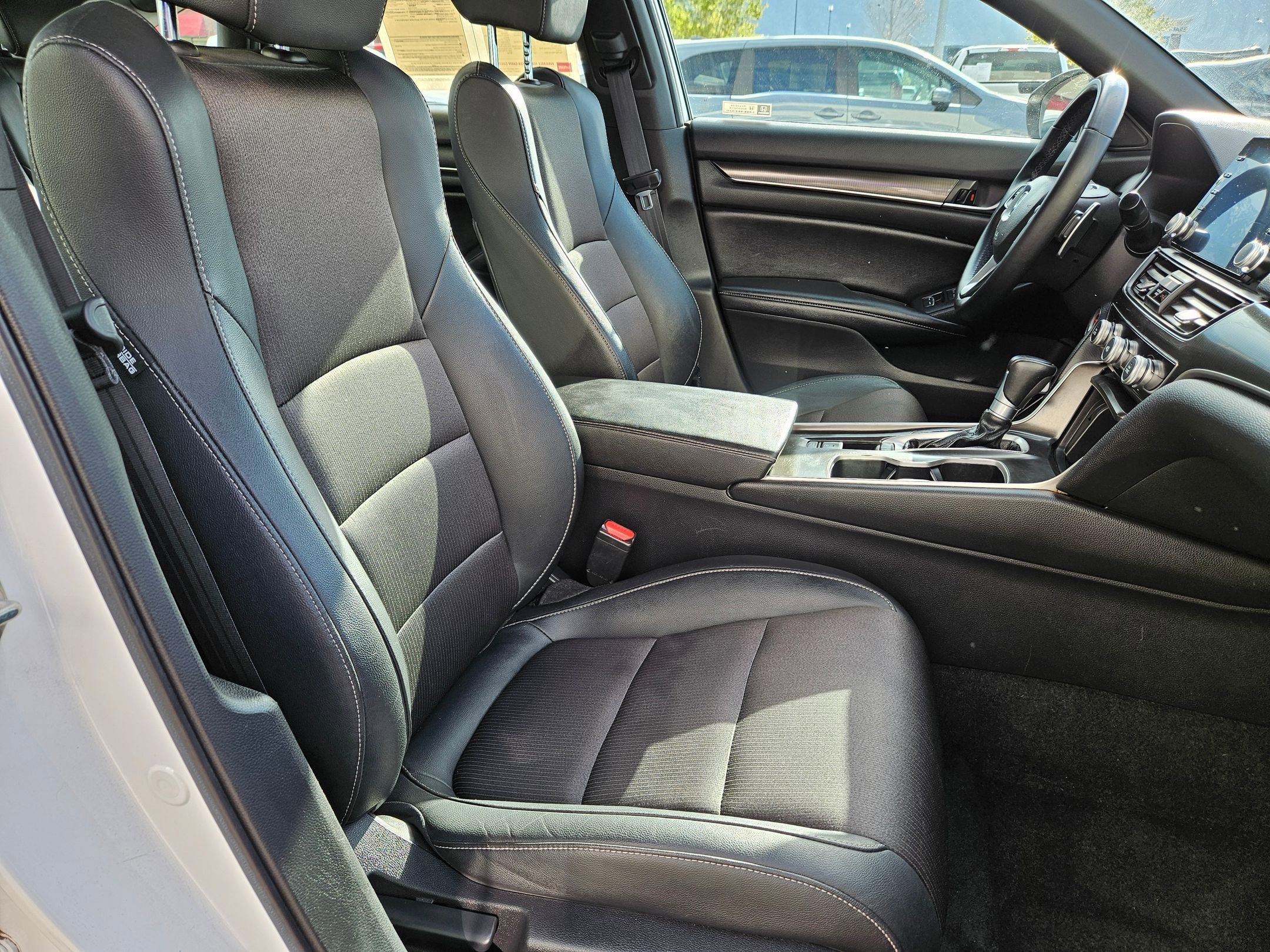 Used 2019 Honda Accord Sport image 32