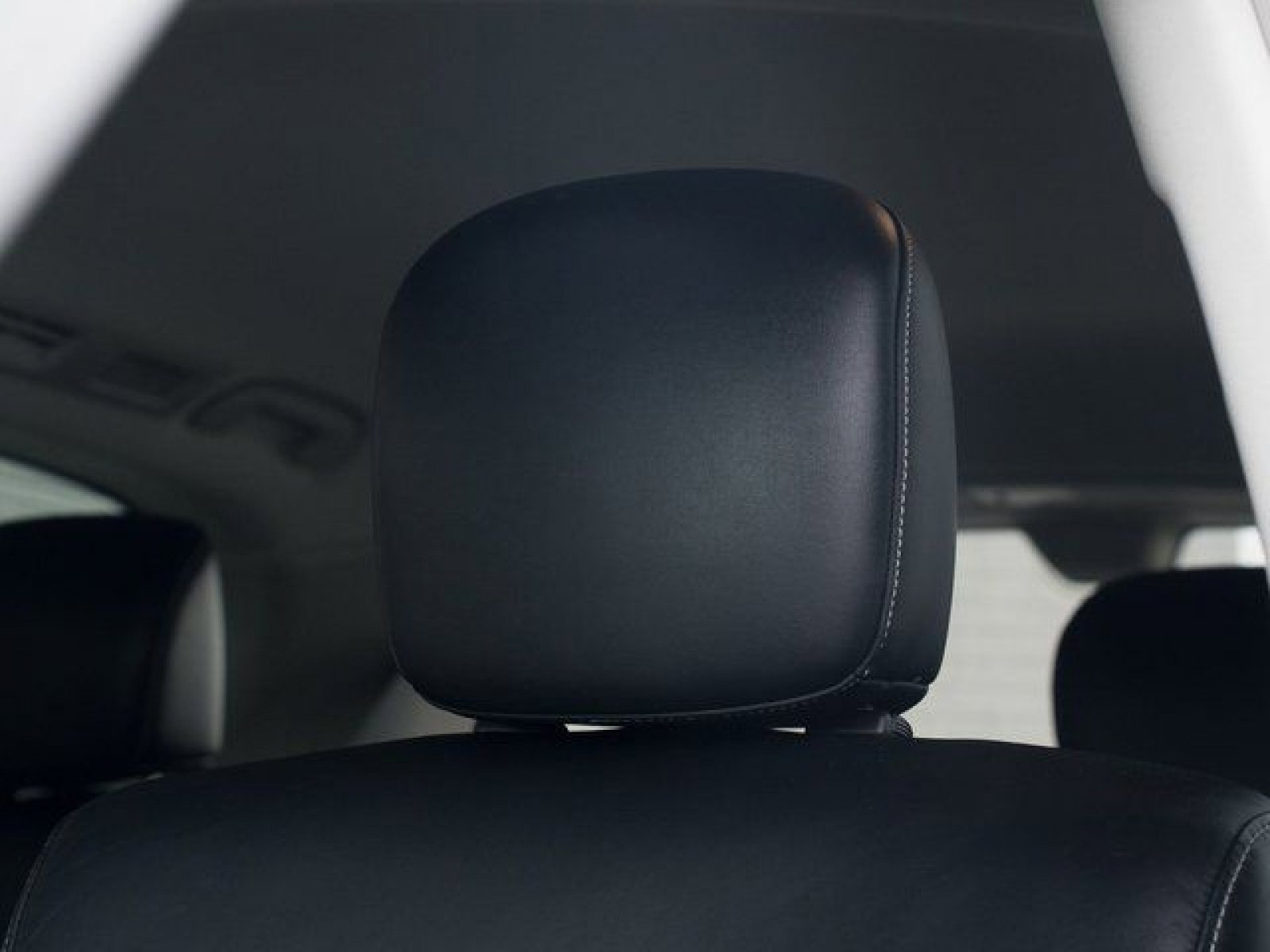 Used 2021 INFINITI QX80 Premium Select w/ All-Season Package image 19