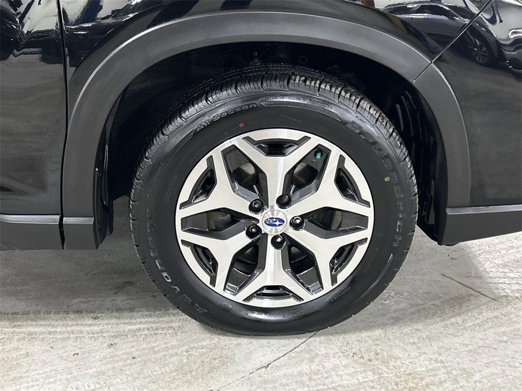 Used 2021 Subaru Forester Premium image 13