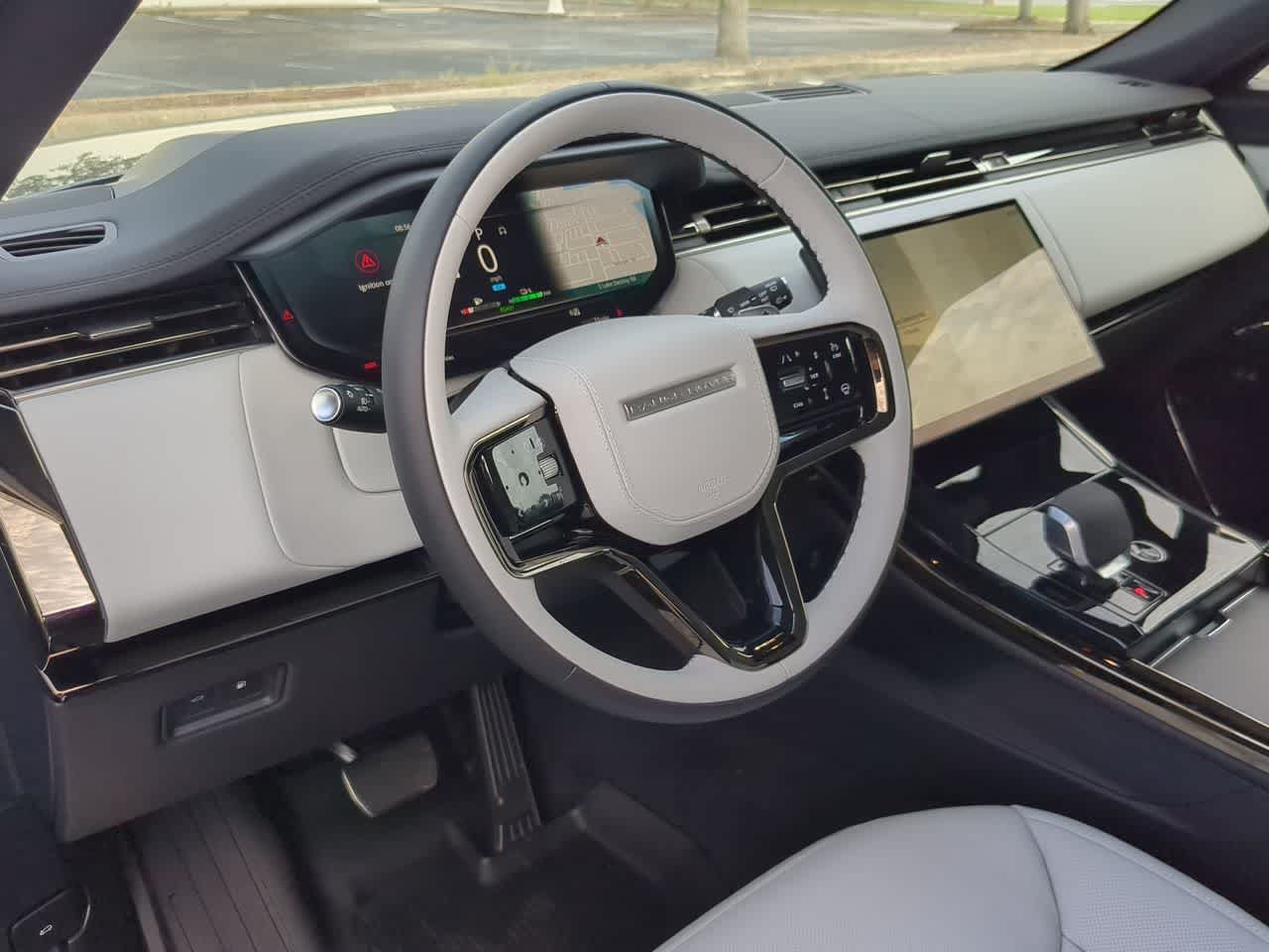 New 2026 Land Rover Range Rover Sport Dynamic SE AWD/4WD image 9