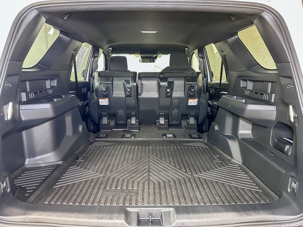 Used 2025 Toyota 4Runner SR5 image 22