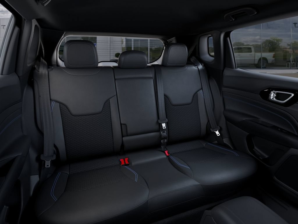 New 2026 Jeep Compass Latitude AWD/4WD image 16