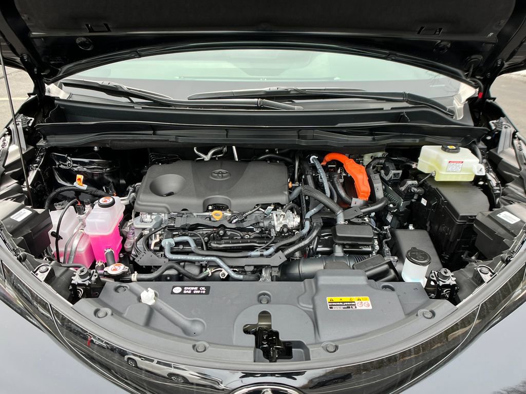 New 2026 Toyota Sienna XLE Woodland Edition image 25
