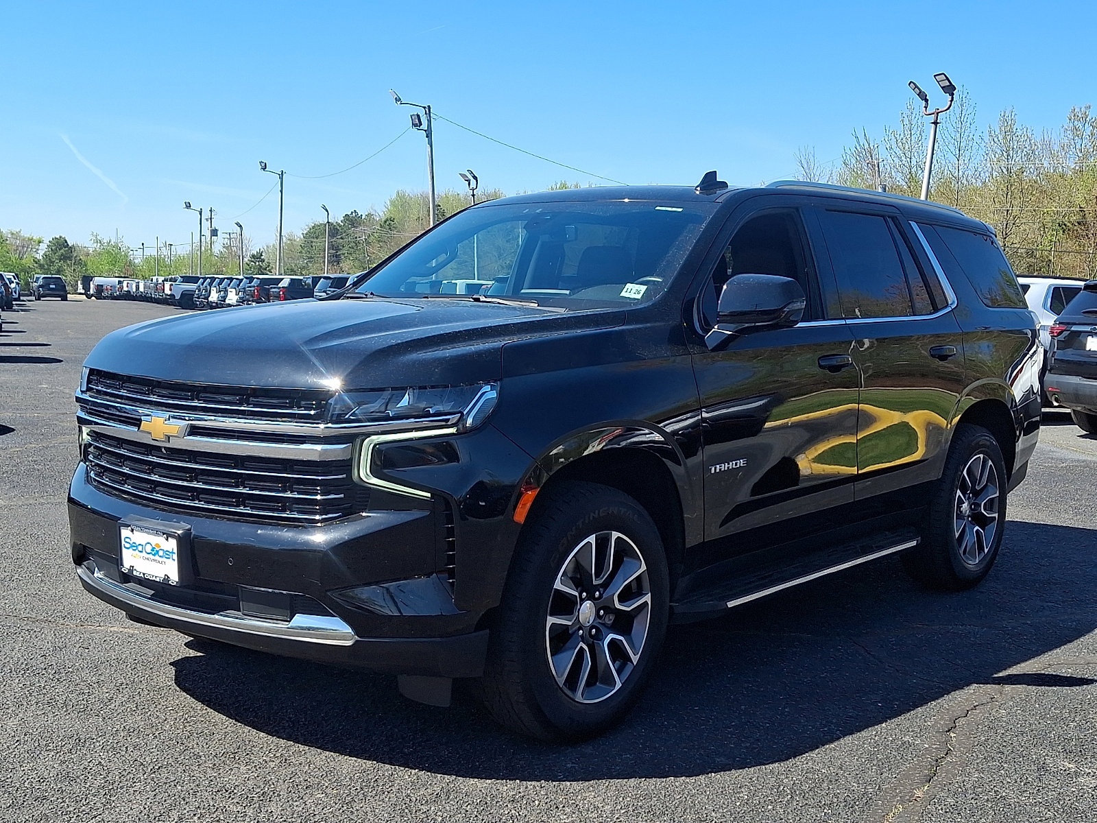 Certified 2022 Chevrolet Tahoe LT w/ LT Signature Package AWD/4WD image 3