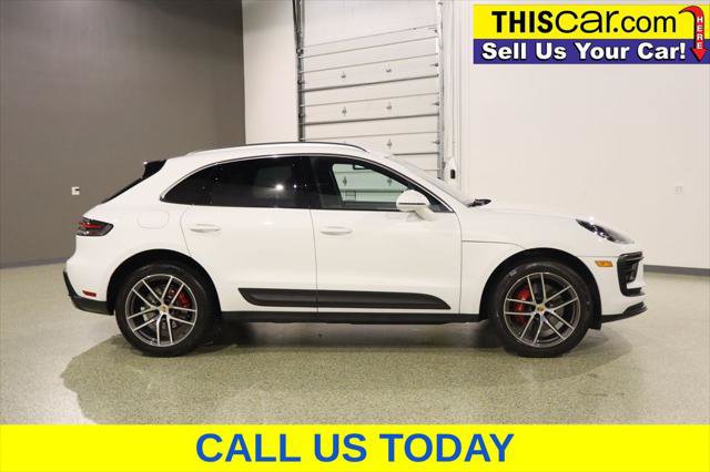 Used 2024 Porsche Macan S AWD/4WD image 8