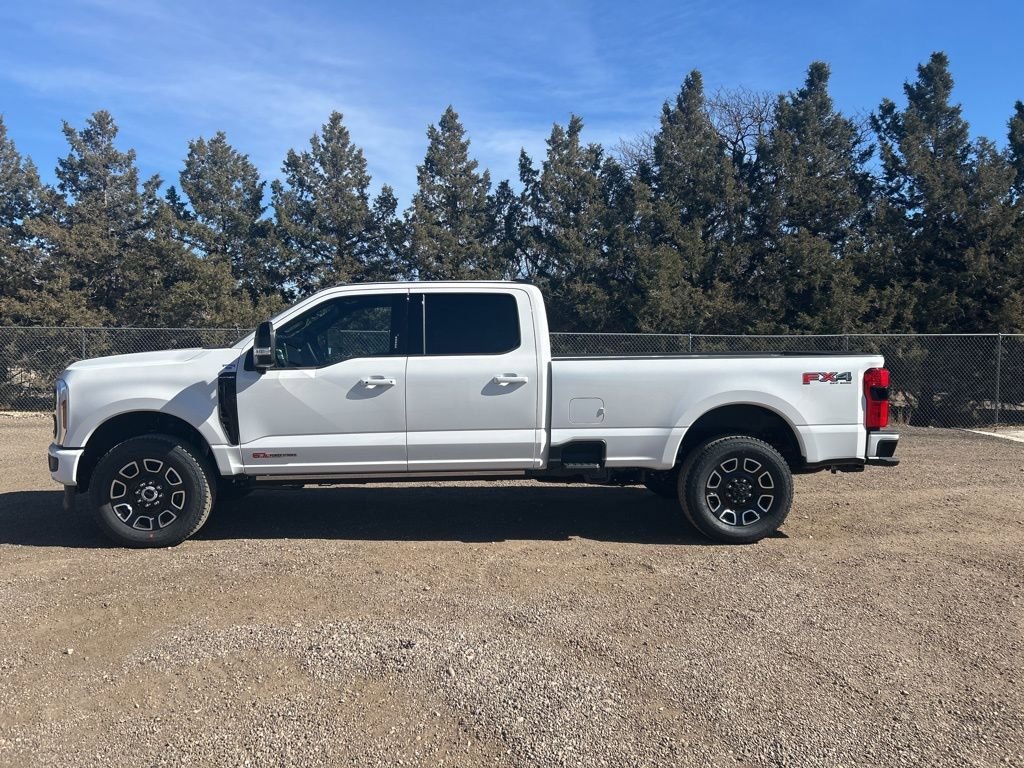 New 2026 Ford F350 Platinum w/ FX4 Off-Road Package image 3