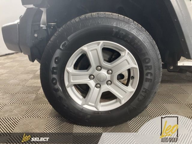 Used 2021 Jeep Wrangler Sport S image 22