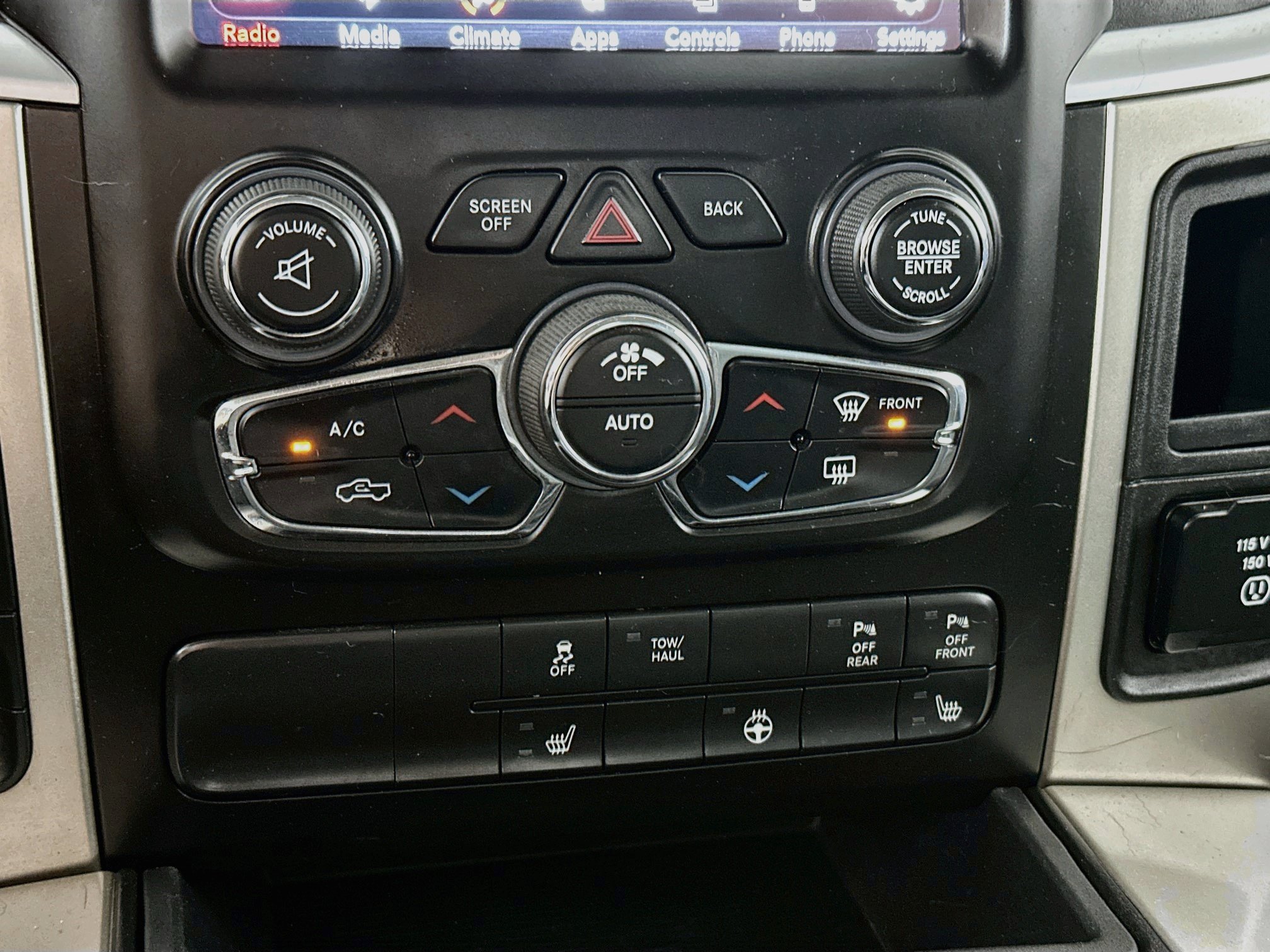 Used 2018 RAM 1500 Big Horn AWD/4WD image 15