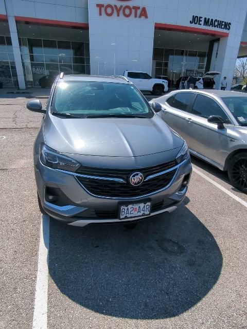 Used 2021 Buick Encore GX Essence w/ Experience Buick Package image 4