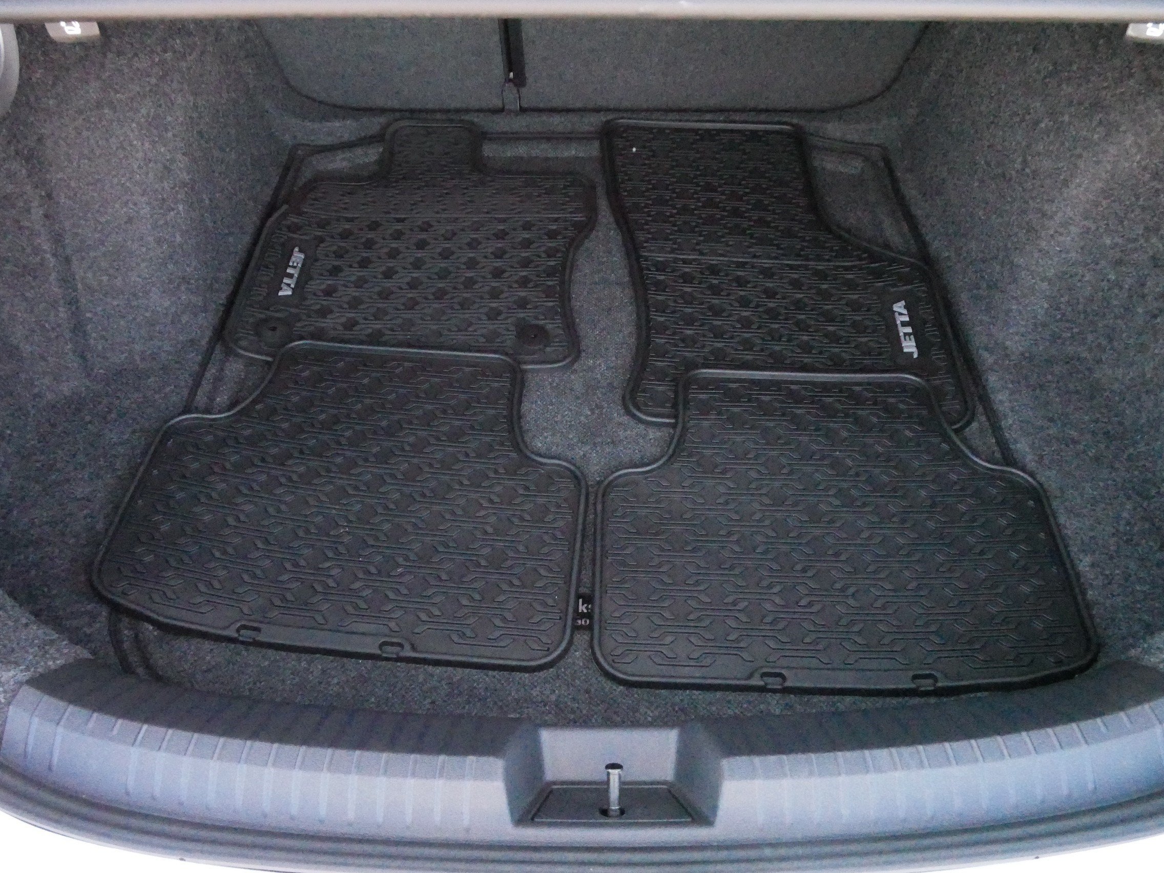 Certified 2024 Volkswagen Jetta Sport FWD image 18