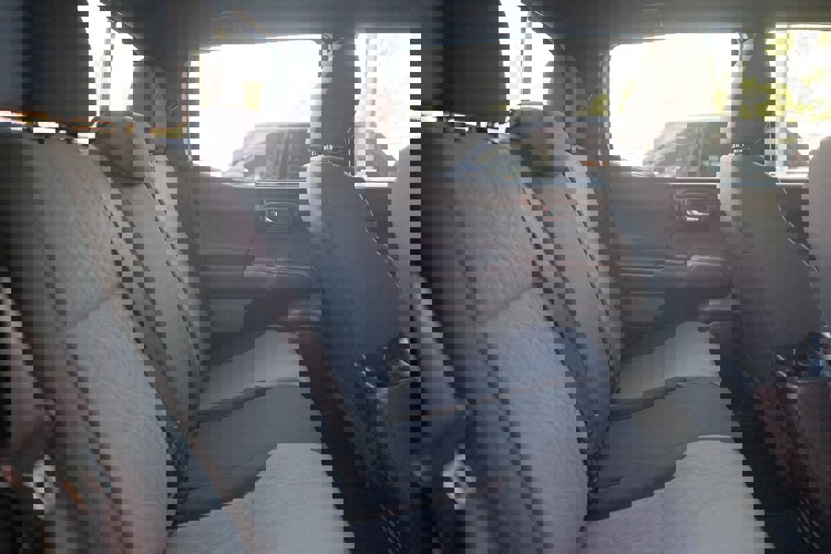 Used 2021 Toyota Tacoma TRD Sport w/ Technology Package image 35