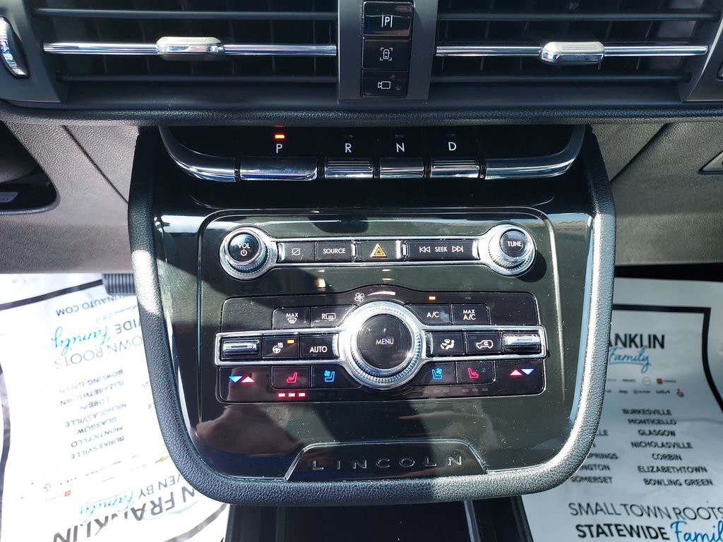 Used 2022 Lincoln Corsair AWD w/ Equipment Group 101A image 24