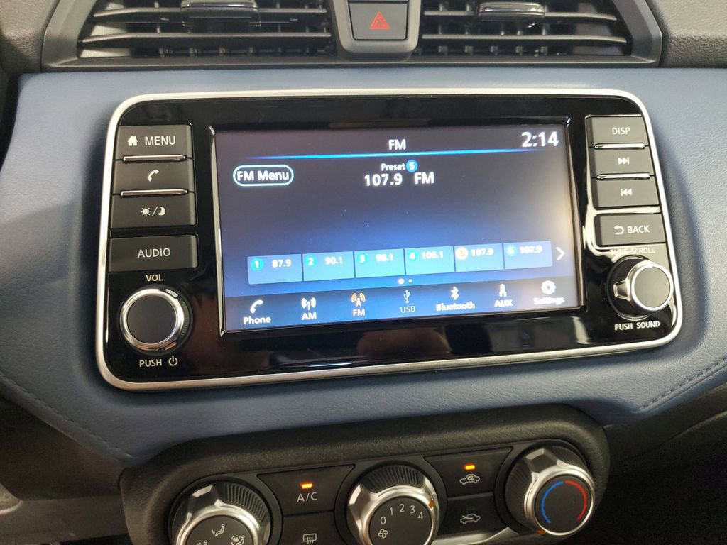 New 2025 Nissan Versa SV w/ Trunk Package image 20