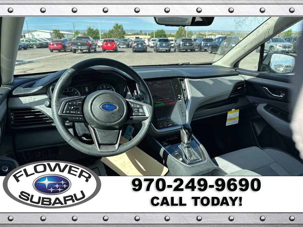 Used 2025 Subaru Outback Premium w/ Popular Package #1A AWD/4WD image 20