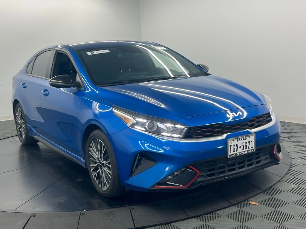 Used 2023 Kia Forte GT-Line FWD image 3