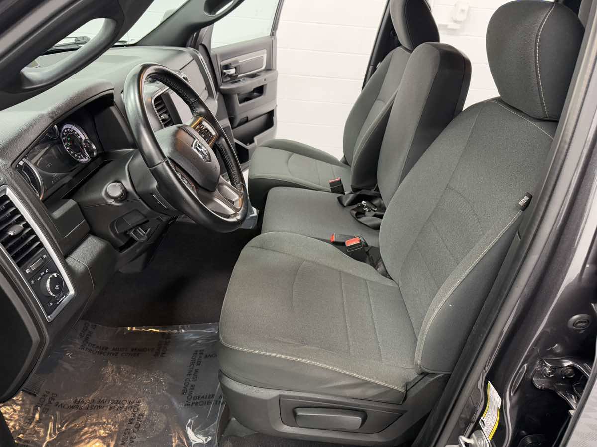 Used 2022 RAM 1500 Classic Warlock image 11