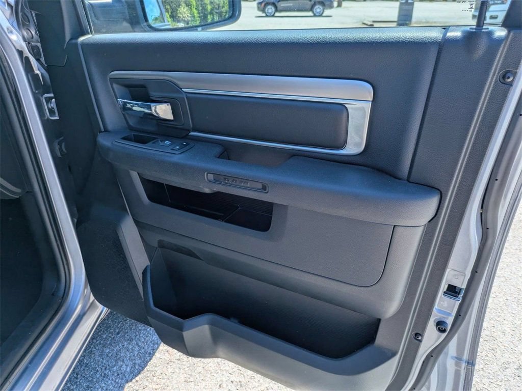 Used 2024 RAM 1500 Warlock RWD image 35