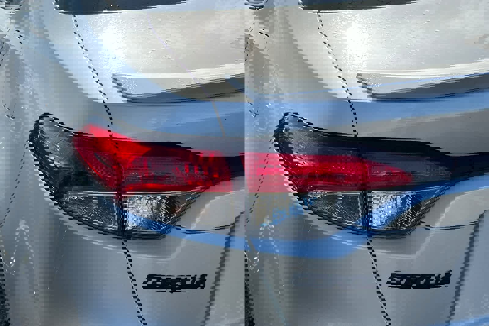 Used 2022 Toyota Corolla SE w/ SE Premium Package FWD image 20