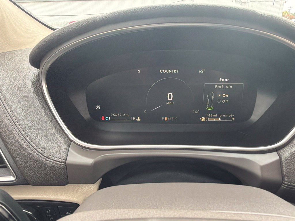 Used 2019 Lincoln Nautilus Select FWD image 25
