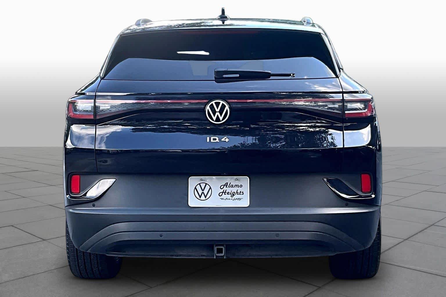 Used 2023 Volkswagen ID.4 Pro S AWD/4WD image 4