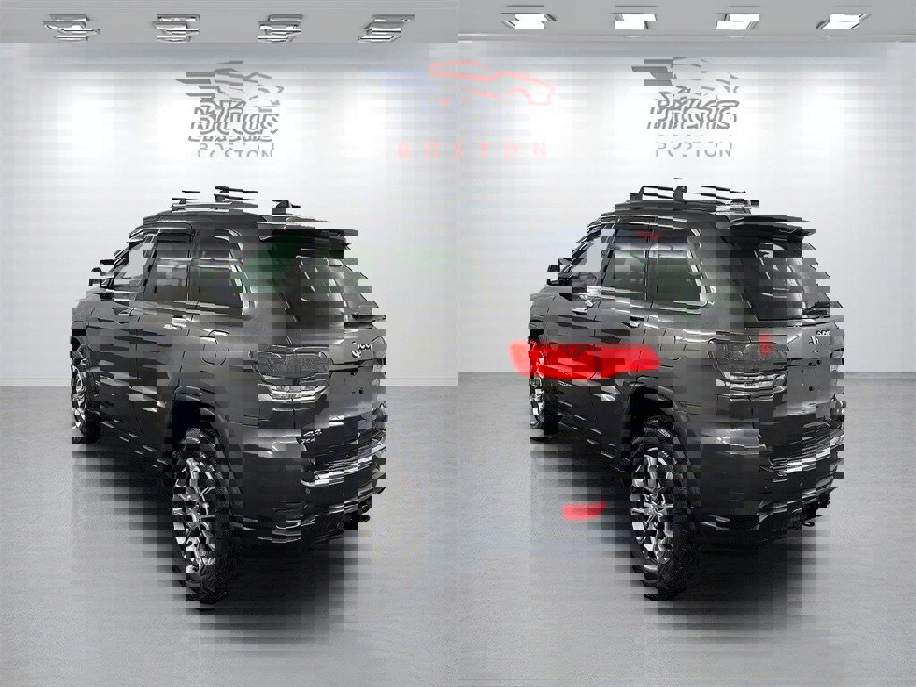 Used 2016 Jeep Grand Cherokee Limited w/ Trailer Tow Group IV image 6