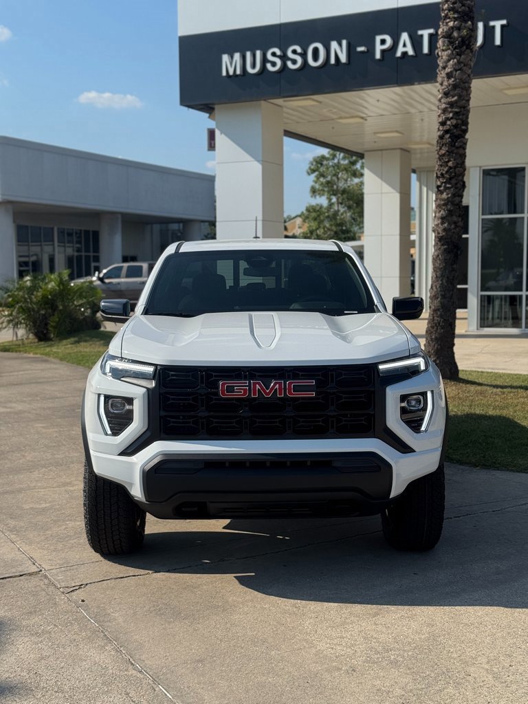 New 2026 GMC Canyon Elevation image 3