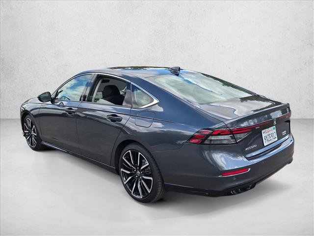 Used 2025 Honda Accord Touring image 7