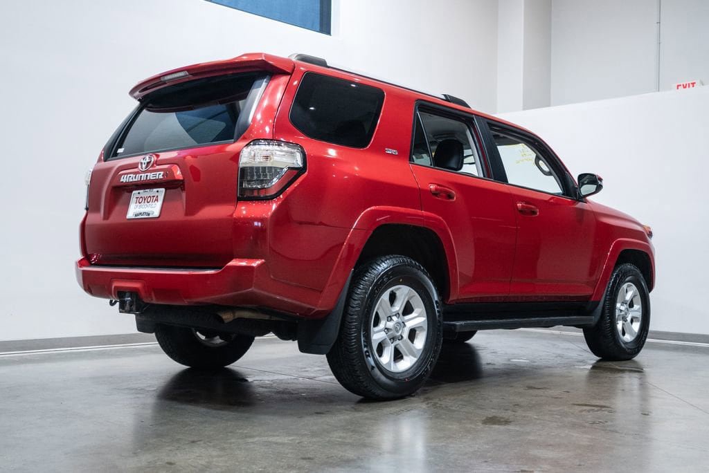 Used 2024 Toyota 4Runner SR5 Premium AWD/4WD image 9