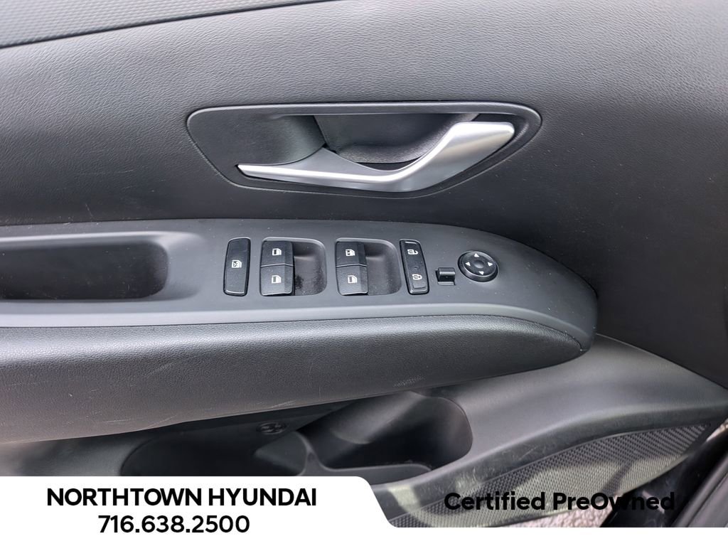 Used 2024 Hyundai Tucson SE image 30