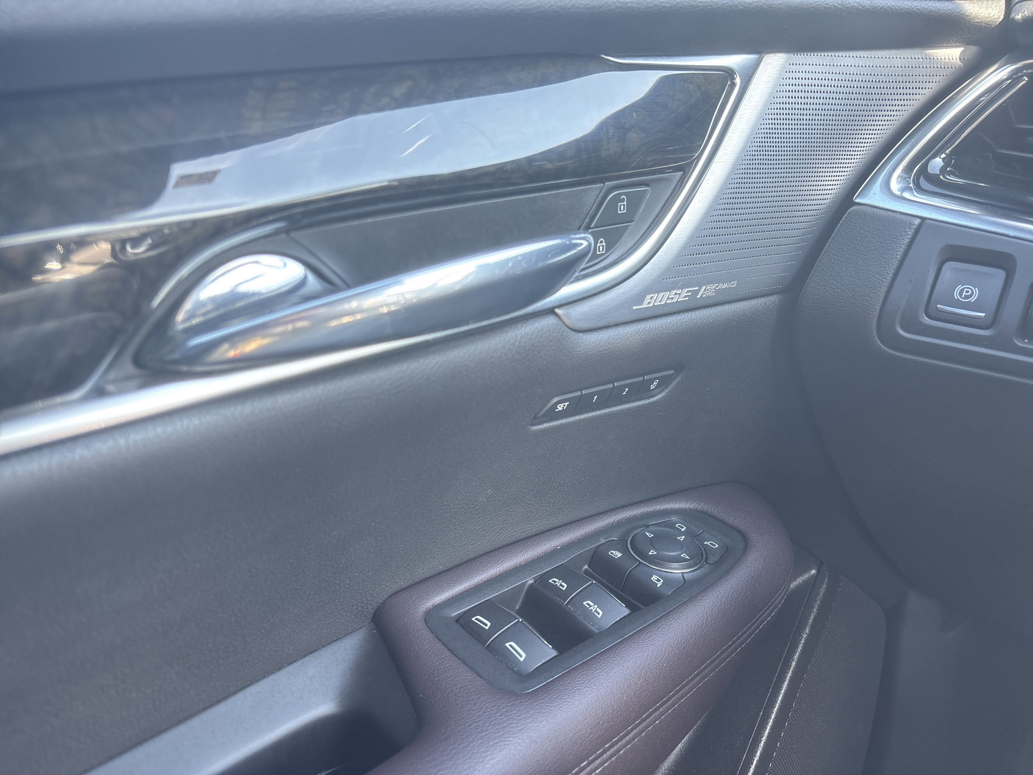 Used 2021 Cadillac XT6 Premium Luxury AWD/4WD image 30