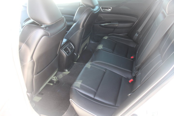 Used 2019 Acura TLX w/ Technology Package FWD image 14