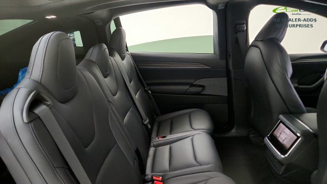 Used 2023 Tesla Model X AWD/4WD image 37