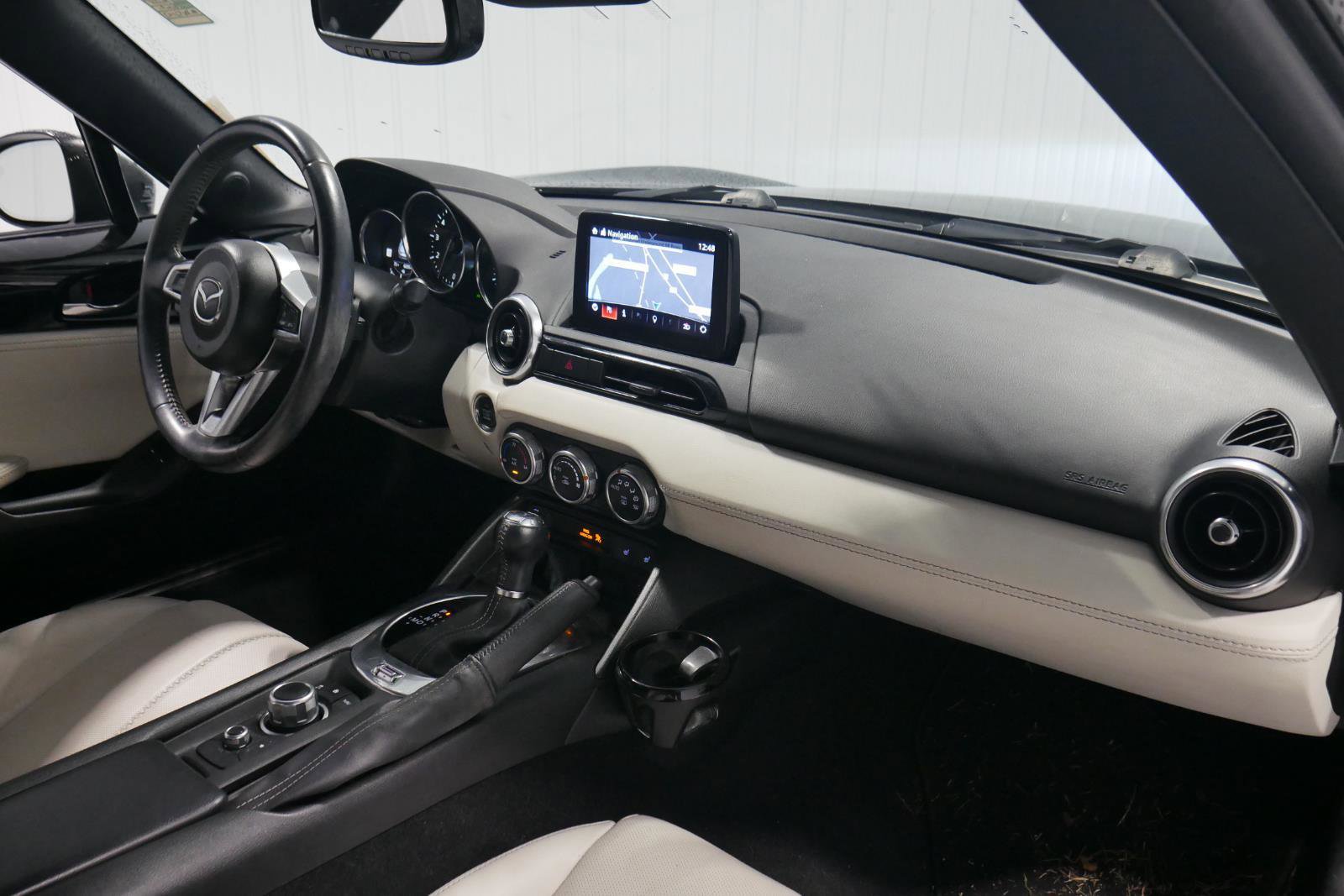 Used 2021 MAZDA MX-5 Miata RF Grand Touring image 11