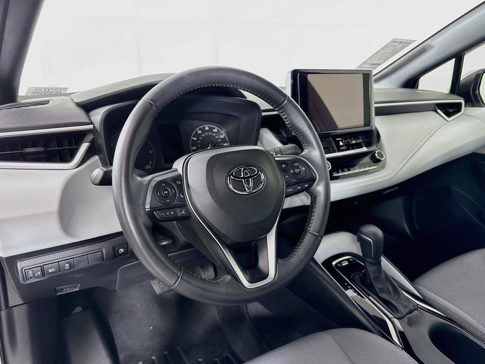Certified 2023 Toyota Corolla SE FWD image 4