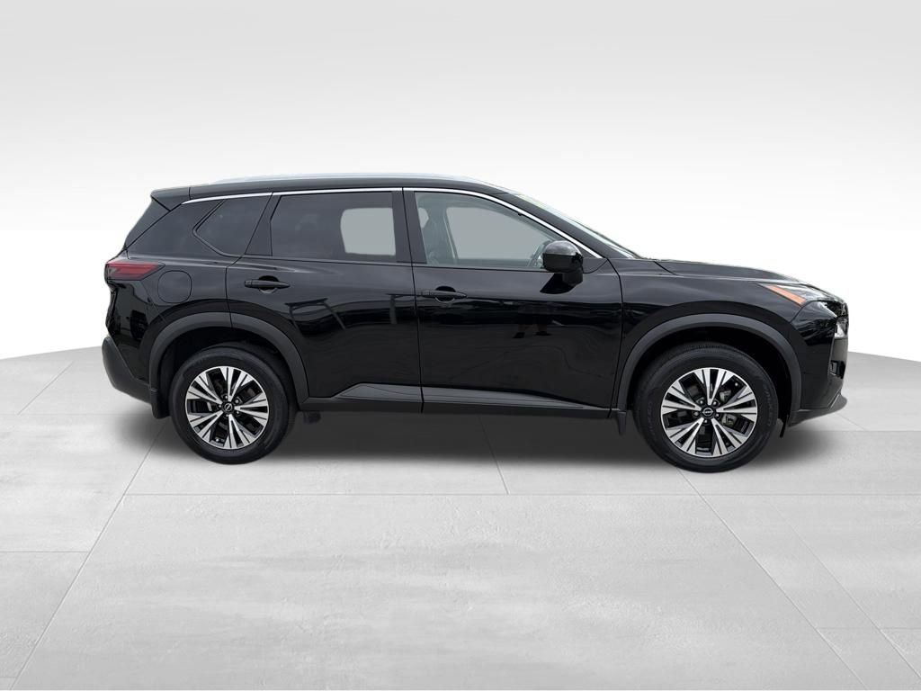 Used 2023 Nissan Rogue SV w/ SV Premium B Package FWD image 9