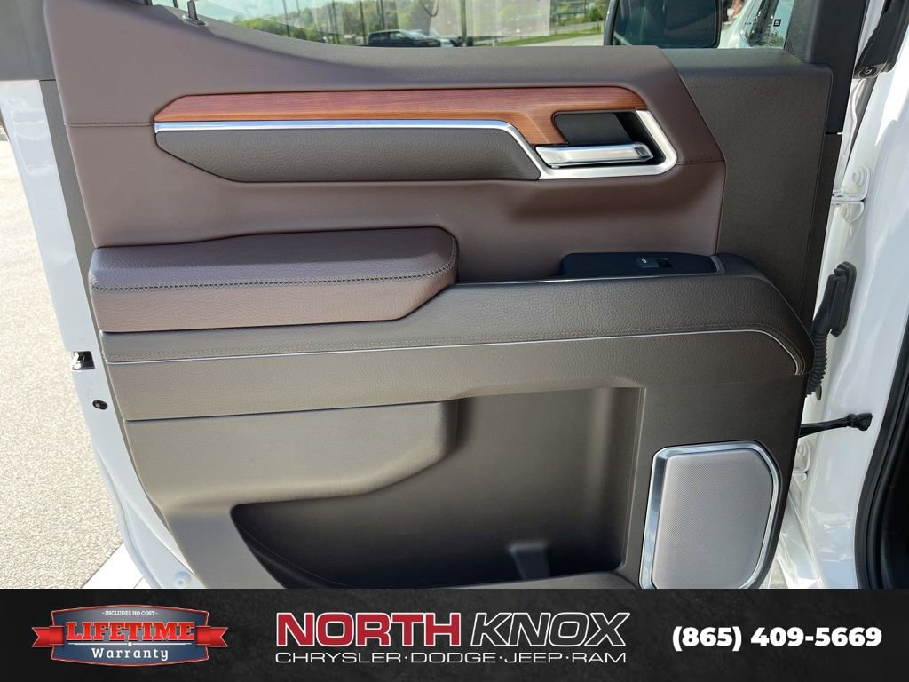 Used 2023 GMC Sierra 1500 Denali AWD/4WD image 16