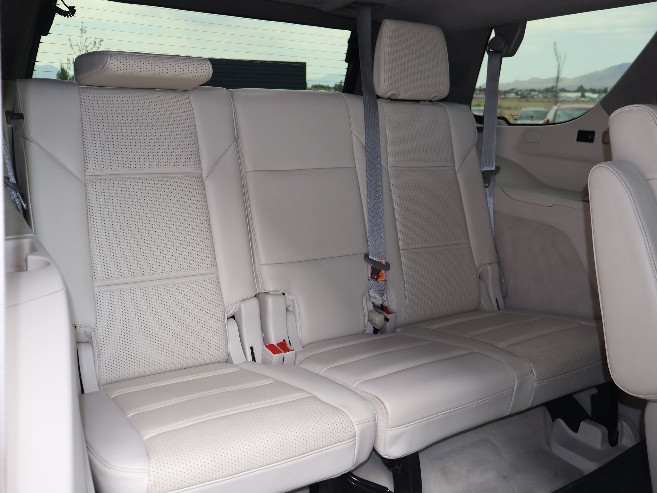 Used 2022 Cadillac Escalade Sport Platinum AWD/4WD image 32