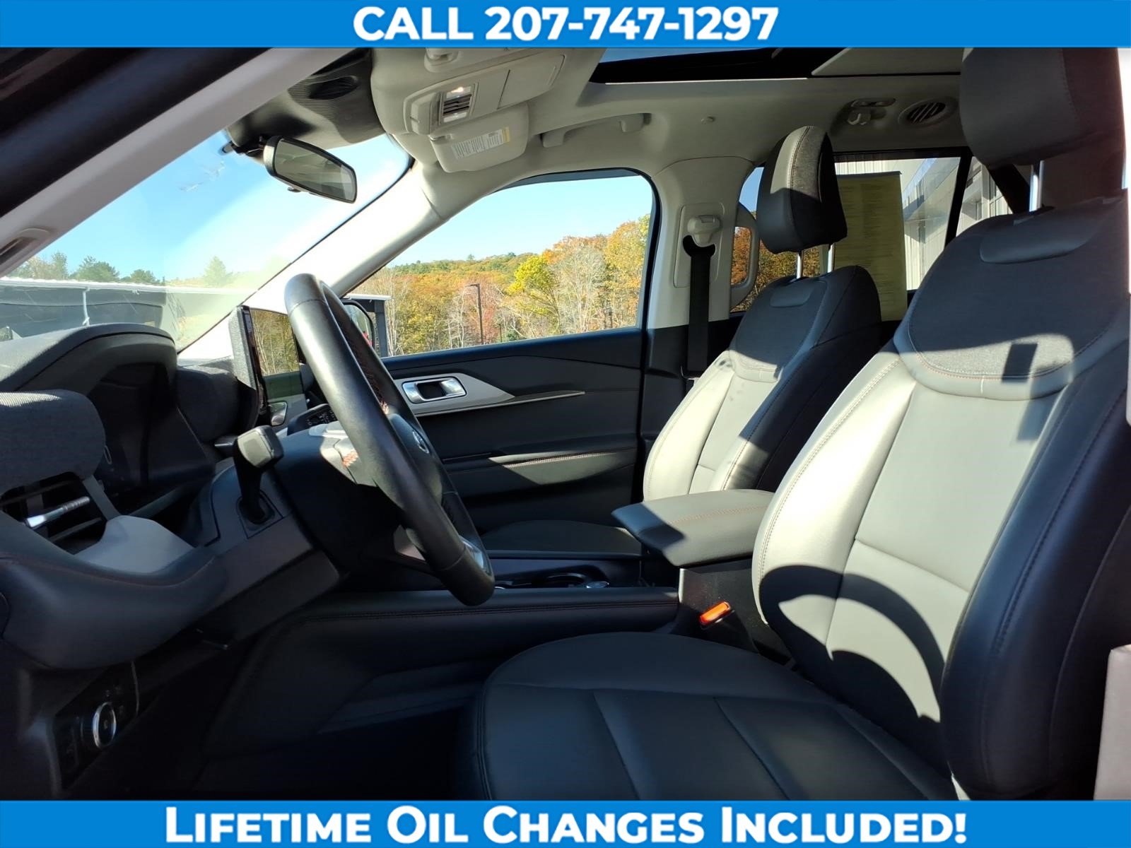 Used 2025 Ford Explorer Active w/ Active Comfort Package AWD/4WD image 13