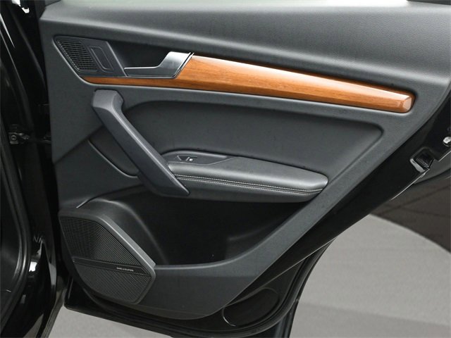 Used 2023 Audi Q5 2.0T Premium Plus image 16