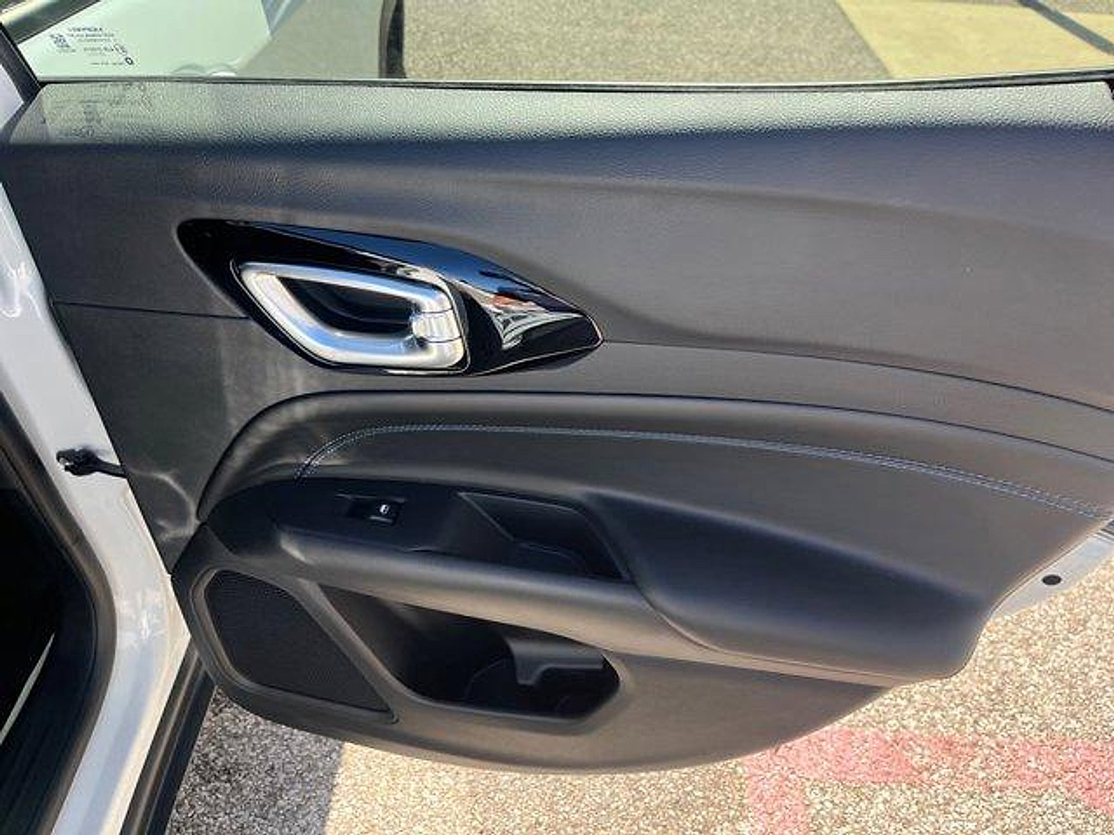 New 2026 Jeep Compass Limited image 19