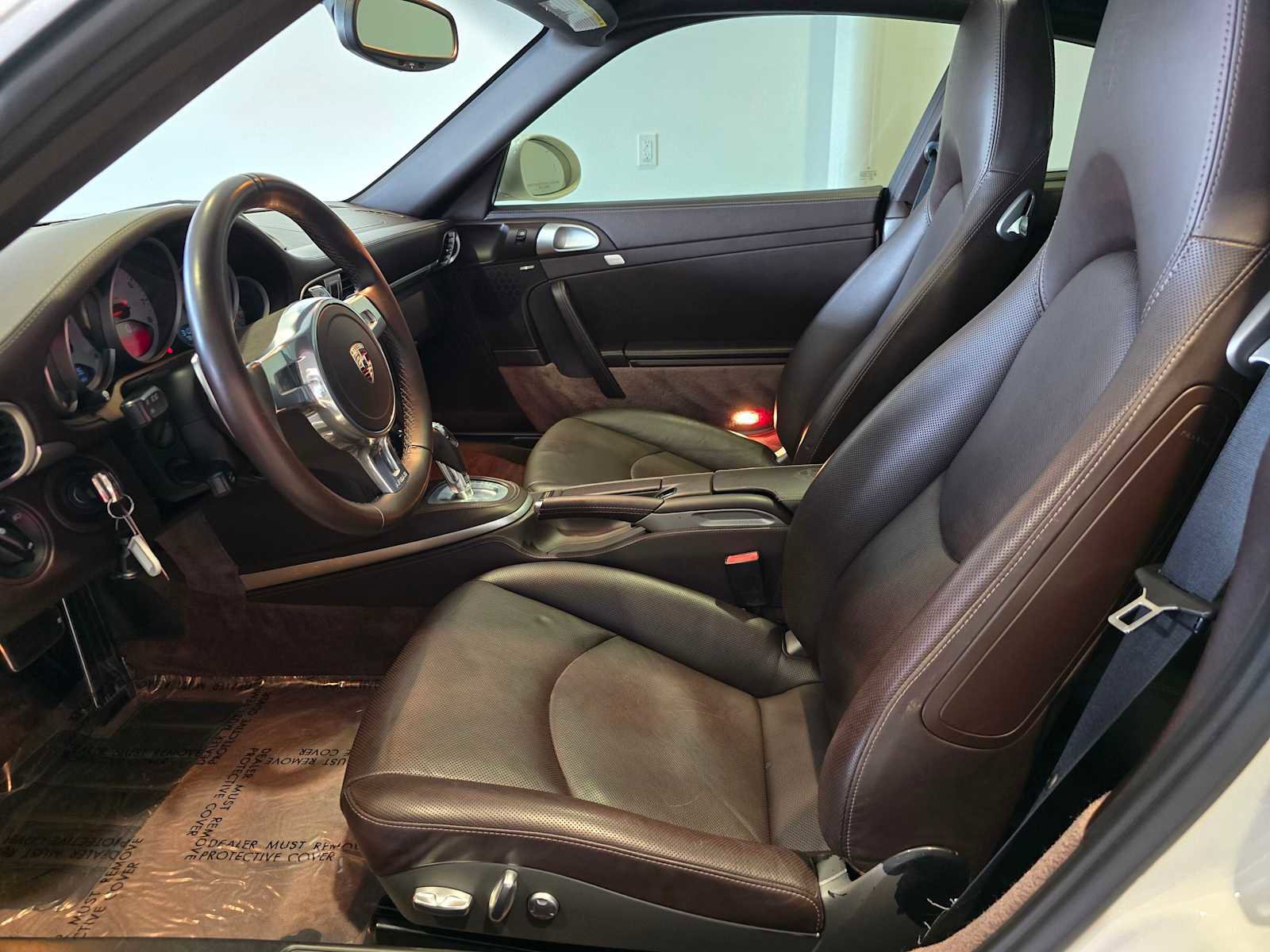 Used 2011 Porsche 911 Targa 4S AWD/4WD image 5