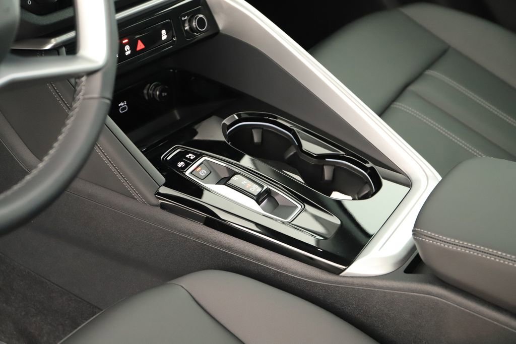 New 2025 Audi Q5 Premium Plus AWD/4WD image 17
