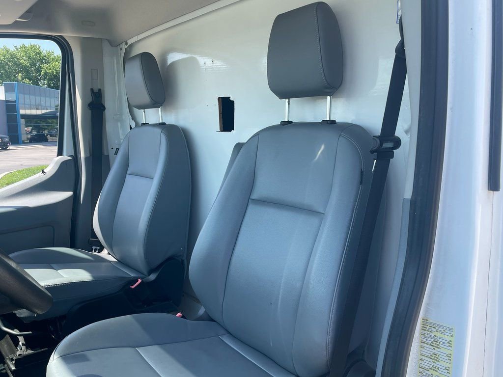 Used 2017 Ford Transit 350 156 DRW w/ Exterior Upgrade Package image 24