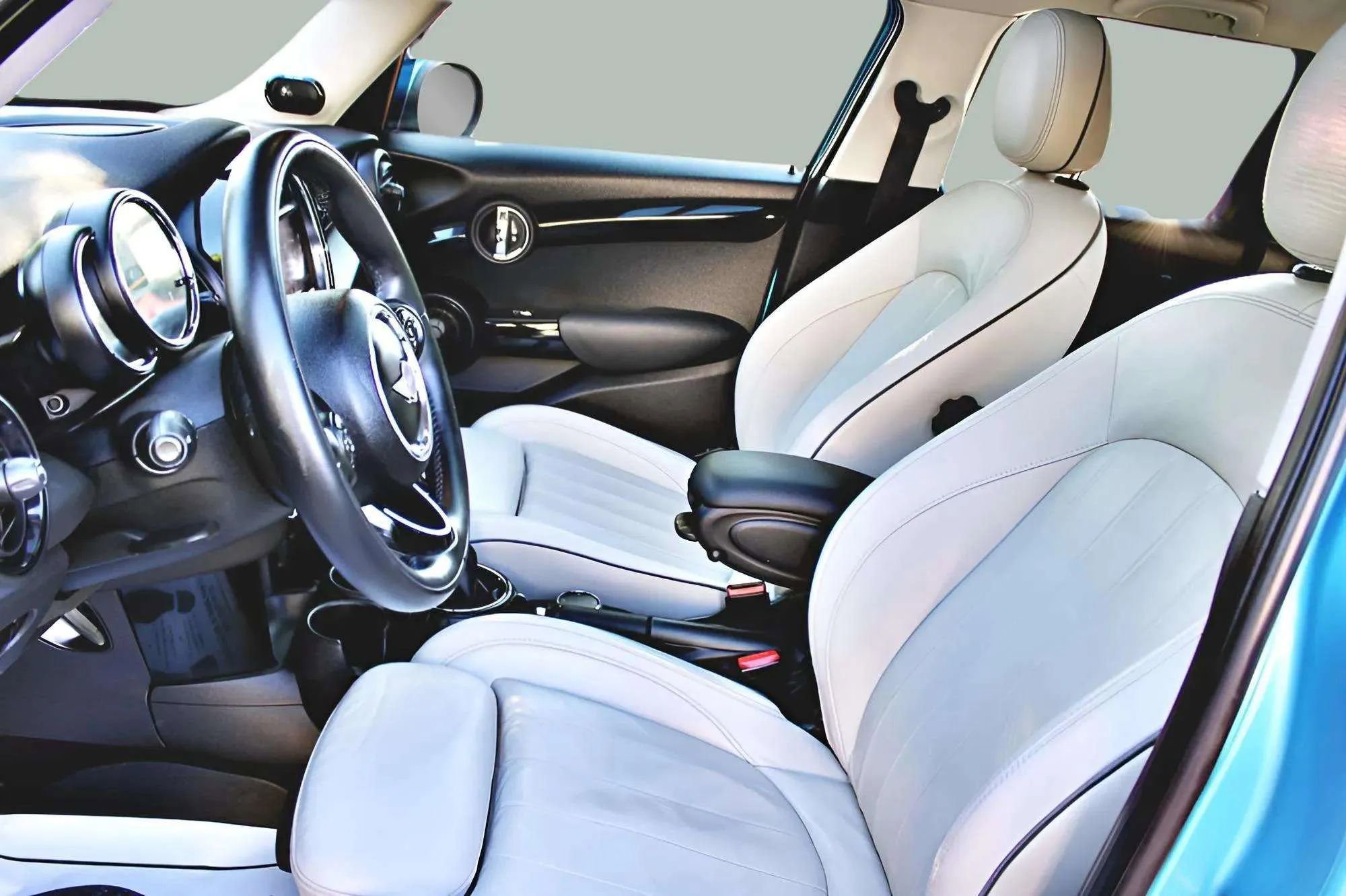 Used 2016 MINI Cooper S image 20