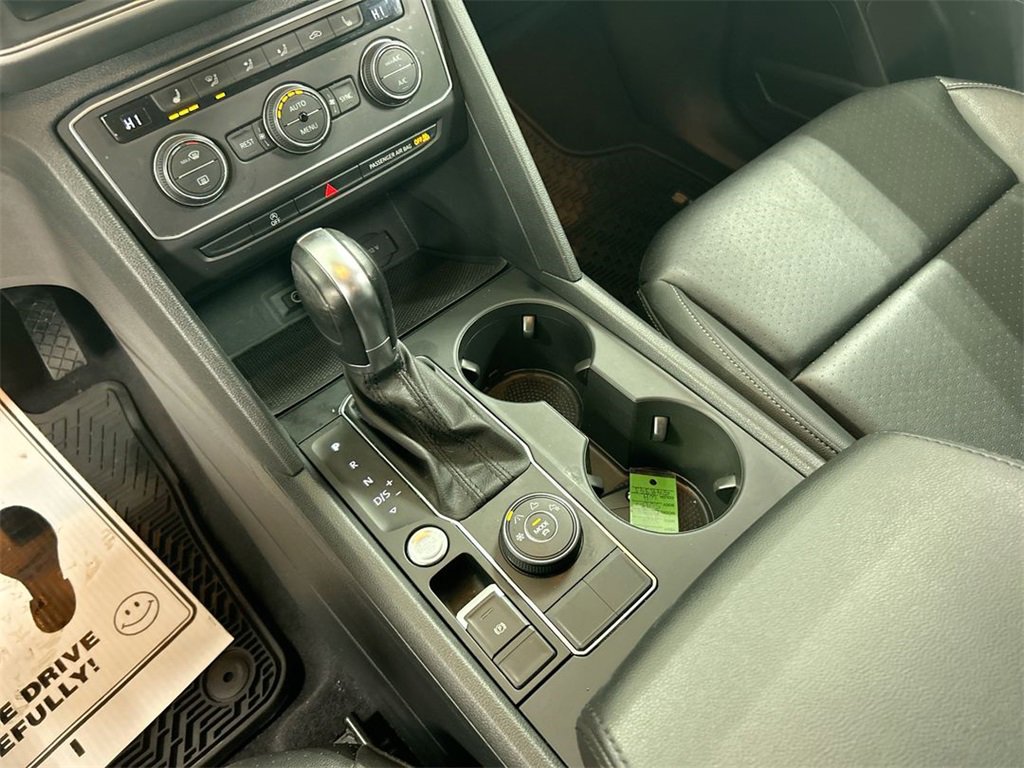 Used 2019 Volkswagen Atlas SE w/ Towing Package image 17