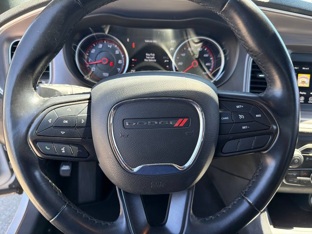 Used 2022 Dodge Charger SXT RWD image 14