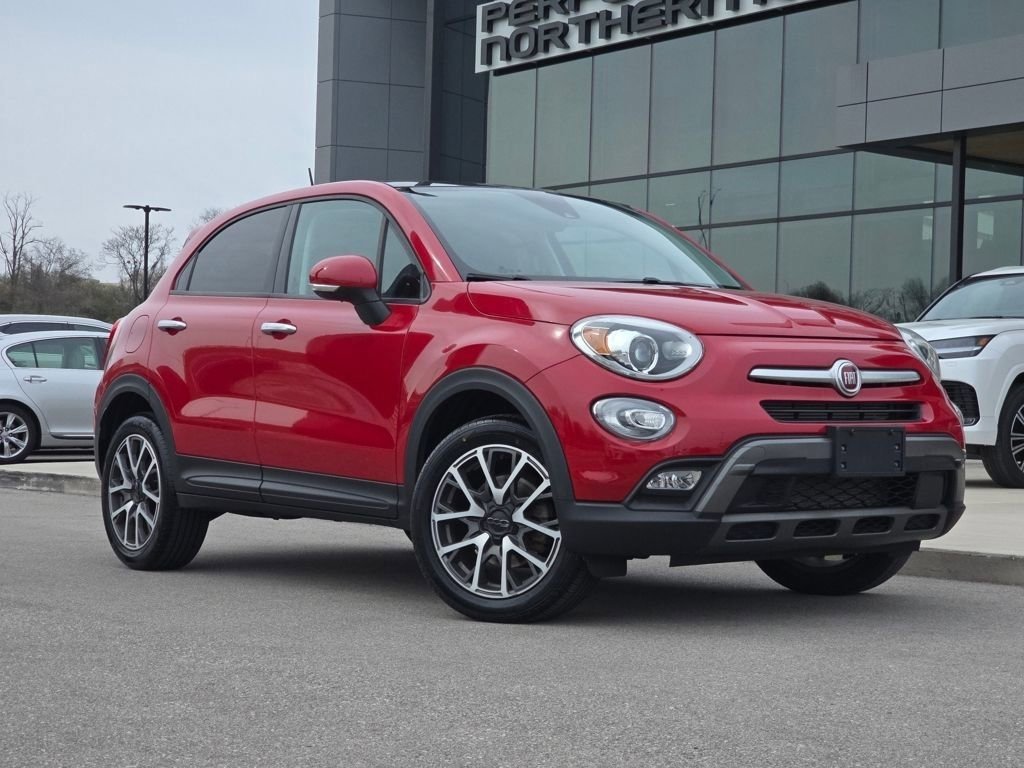 Used 2017 FIAT 500X Trekking image 2